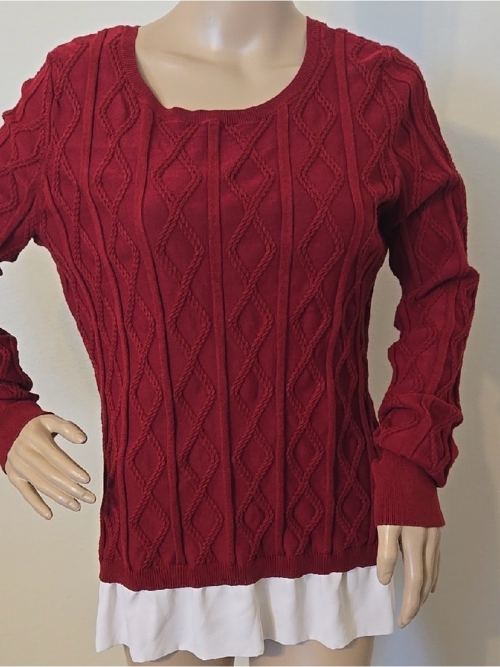 White House Black Market Burgundy Cable-Knit Scoop Neck Sweater
